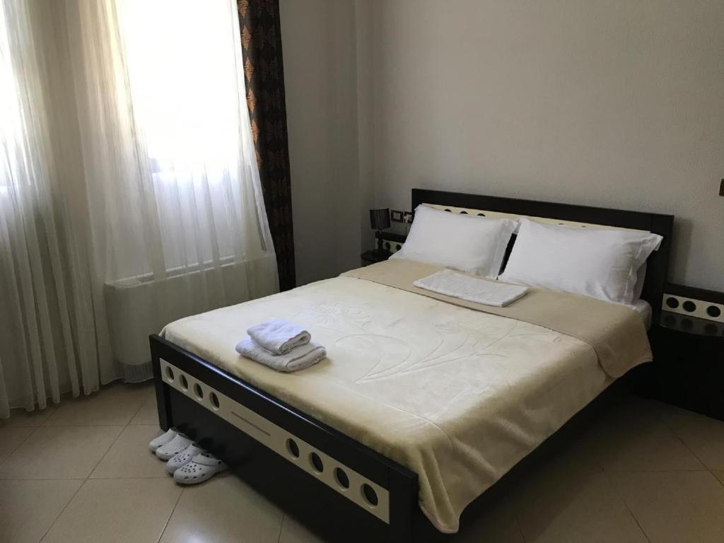 Hotel Camping Lini מראה חיצוני תמונה