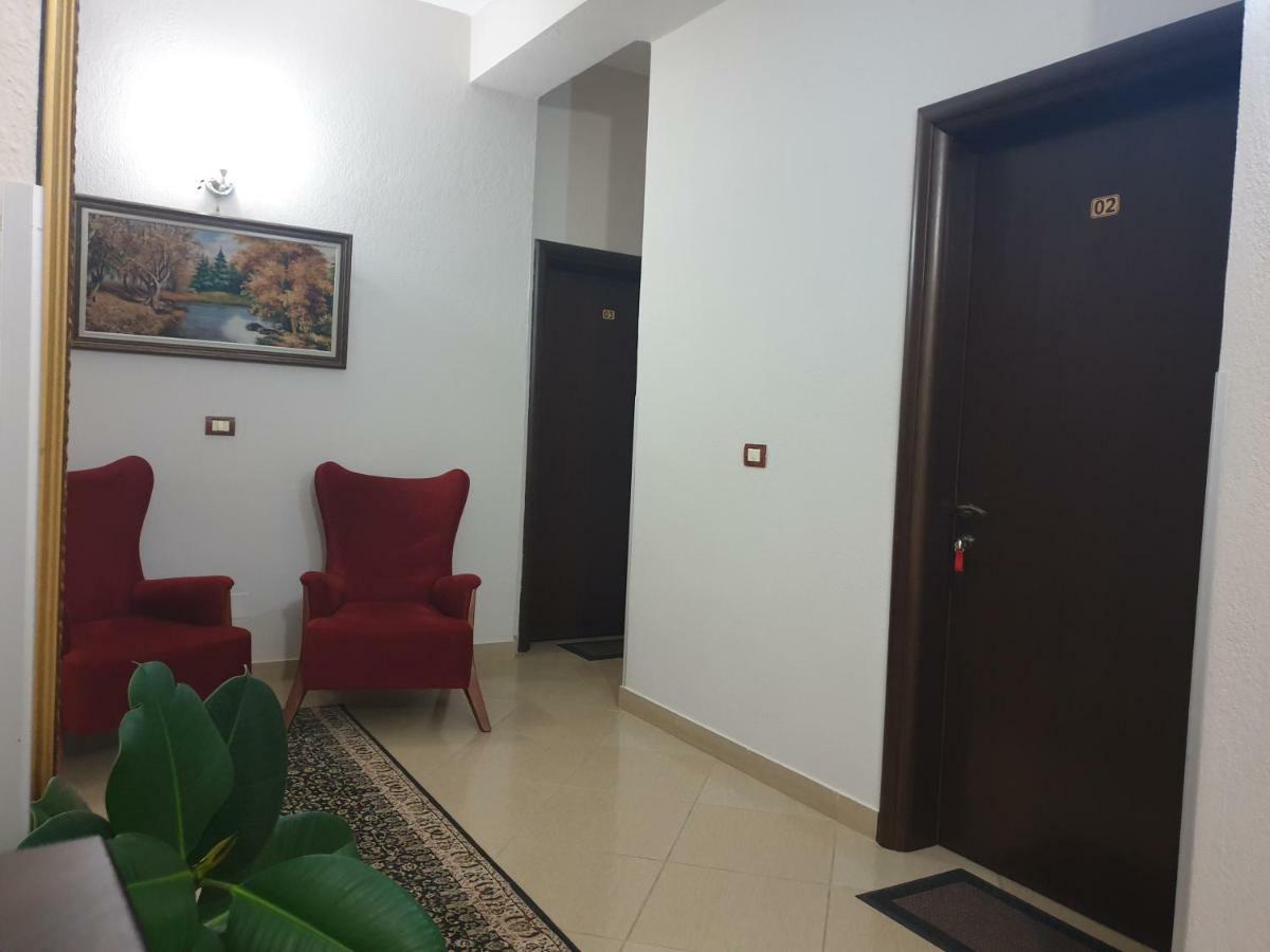 Hotel Camping Lini מראה חיצוני תמונה